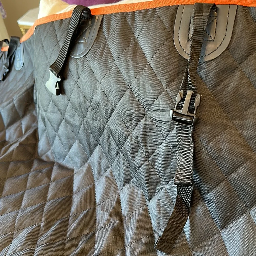 NWOT Active Pets Car Seat Protector